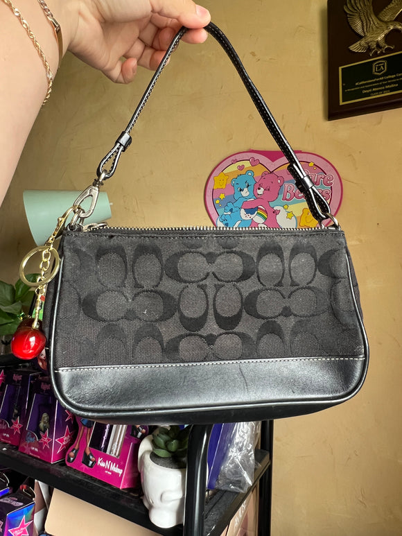 Vintage Coach (Black)